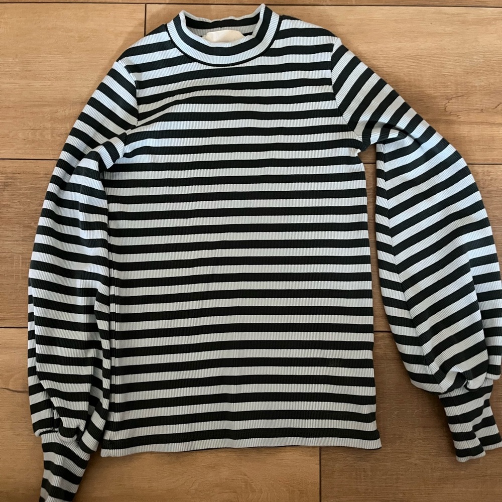 Mr. Larkin balloon striped top